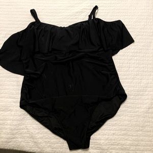 One-piece swimsuit with ruffled sleeves